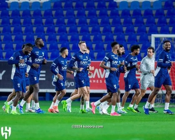 جيسوس يبعد لاعب الهلال عن موقعة الاتفاق