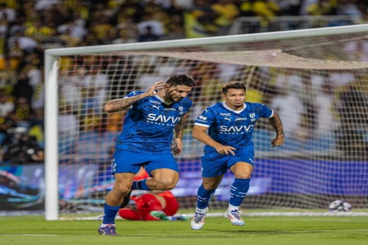 الهلال يضرب اتحاد جدة بثلاثية وينفرد بقمة الدوري | يلاكورة