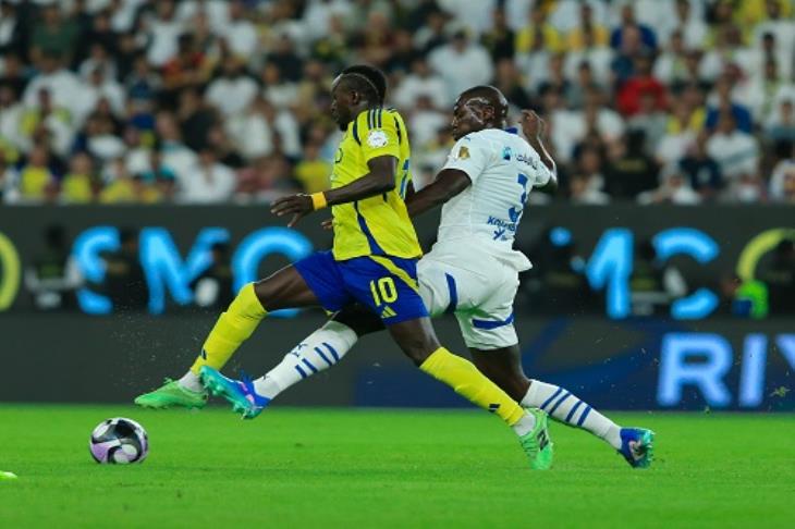 النصر يعطل قطار الهلال ويشعل قمة الدوري السعودي | يلاكورة