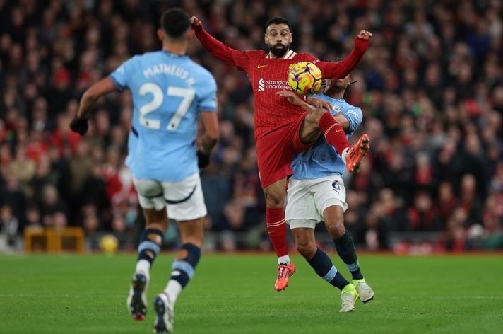 | محمد صلاح يباغت غوارديولا بتمريرة "ثقب الإبرة".. على طريقة ميسي (فيديو)