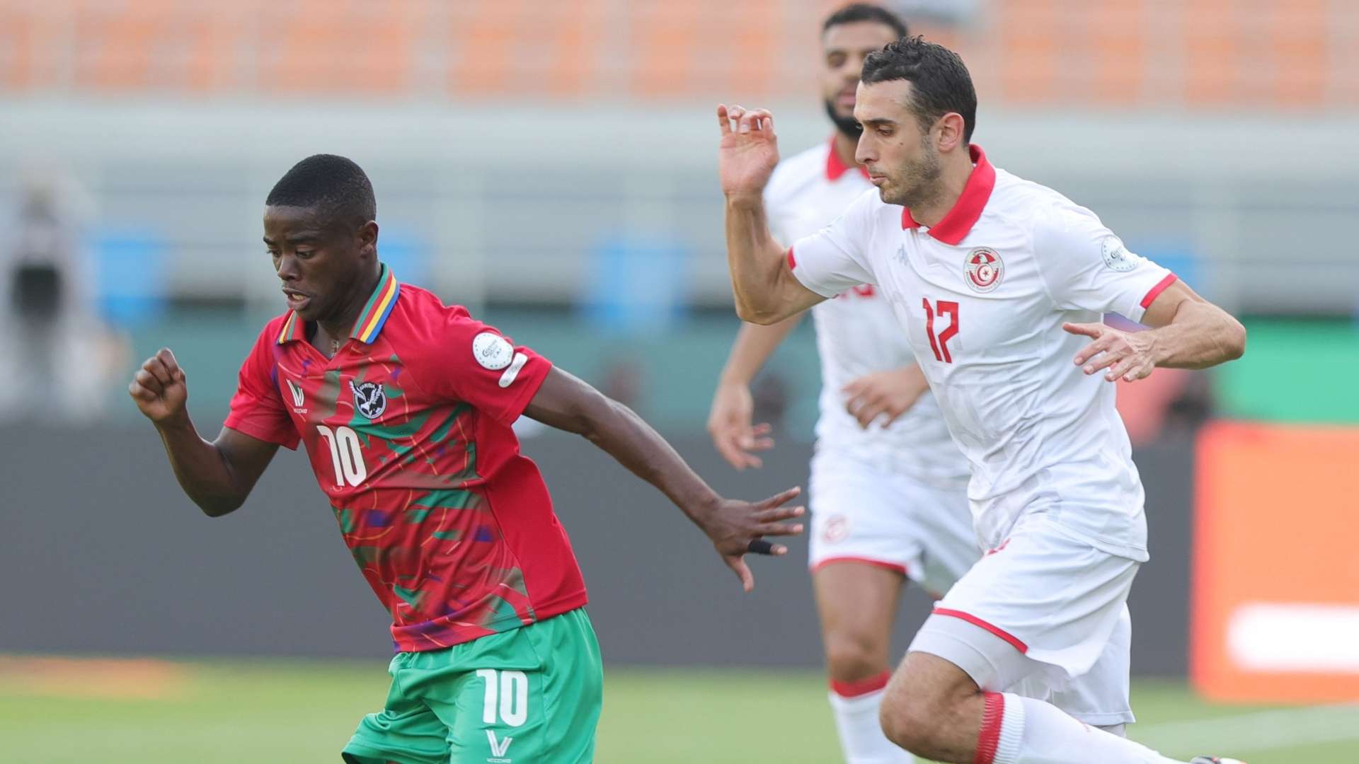 Prins Menelik Tjiueza and Ellyes Joris Skhiri, Namibia vs Tunisia