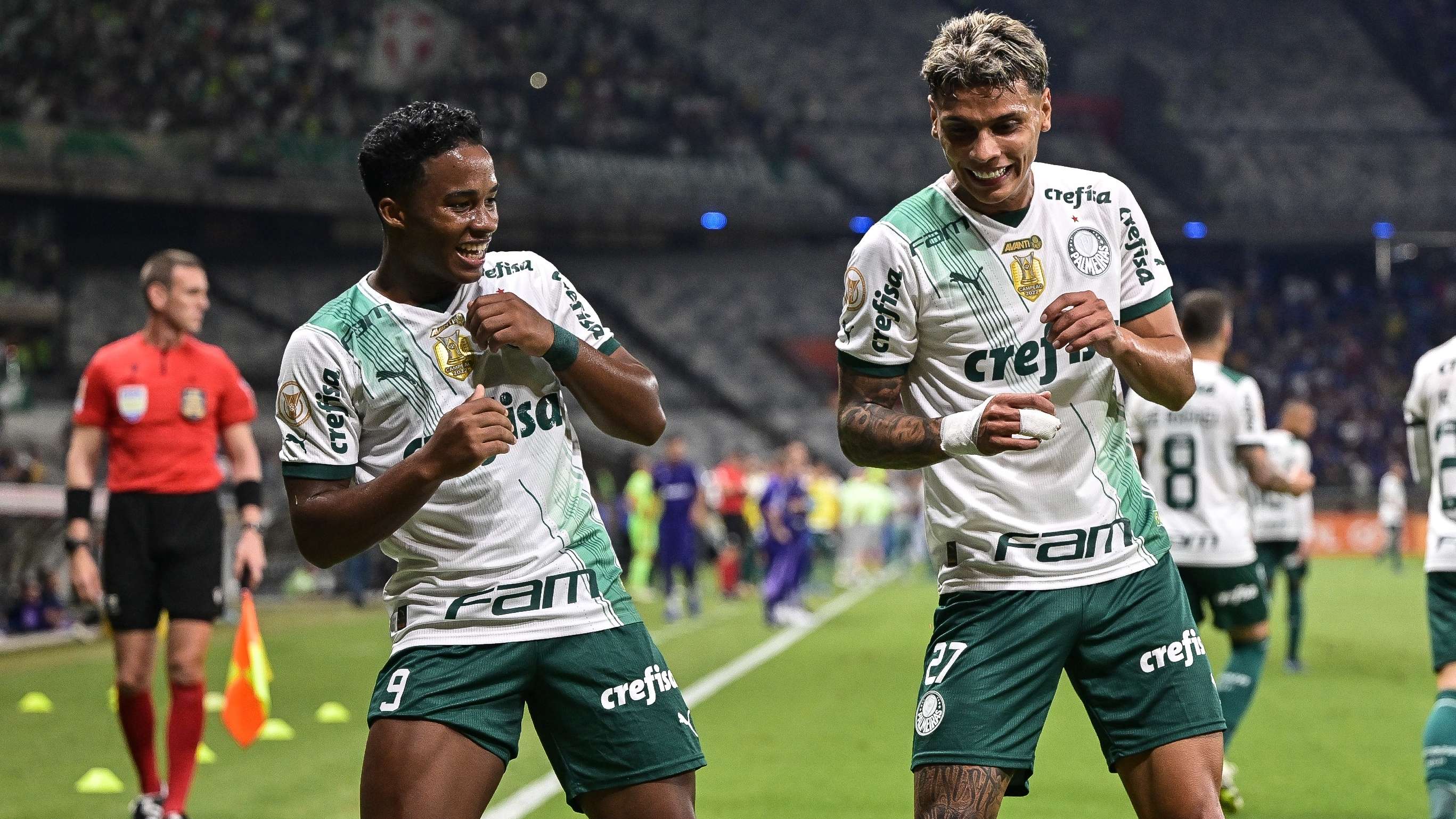 Endrick (L) and Richard Rios (R) of Palmeiras