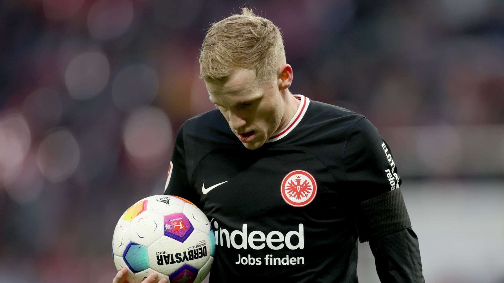 Donny van de Beek Eintracht Frankfurt 2023-24