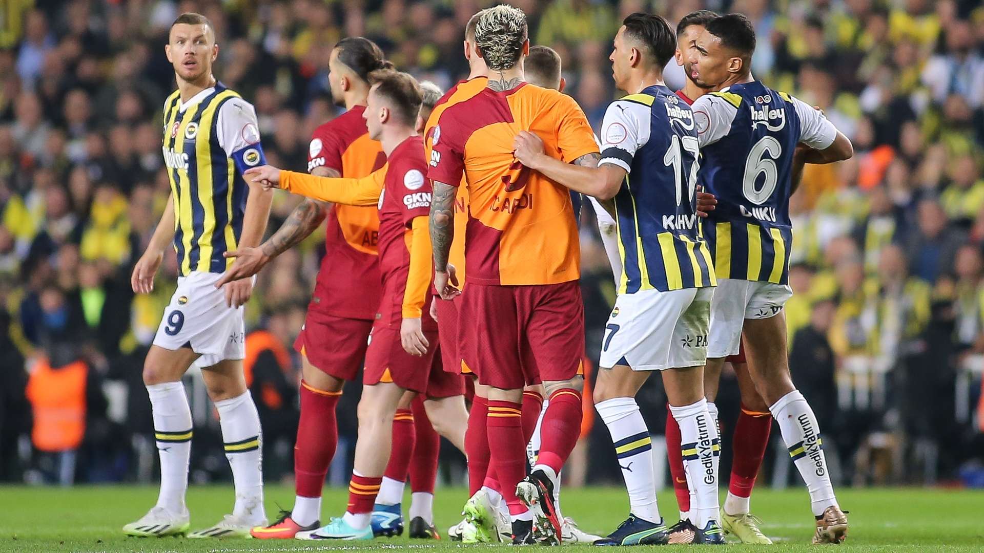 Galatasaray Fenerbahçe