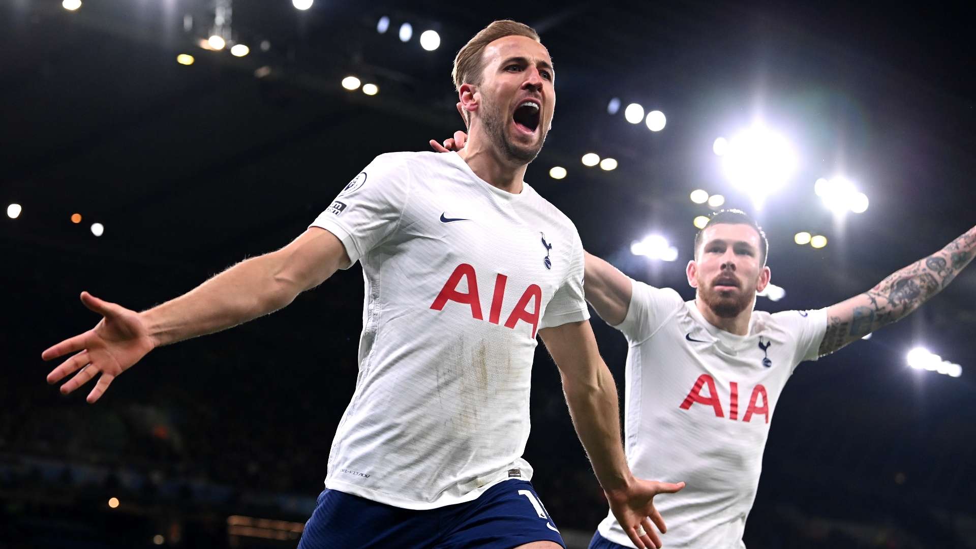 Harry Kane, Pierre-Emile Hojbjerg, Man City vs Tottenham 2021-22