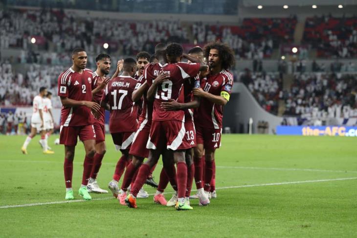 أكرم عفيف والمعز علي رأس قائمة منتخب قطر | يلاكورة