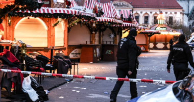 بعد حادث ألمانيا.. أوروبا تعزز إجراءات الأمن خلال الكريسماس.. مخاوف من هجمات إرهابية جديدة.. إجراءات فورية من الشرطة فى إيطاليا.. فرنسا تتخذ تدابير مشددة وتحذر من تزايد التهديدات.. وفيينا تعزز الأمن فى الأسواق