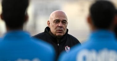 جروس يصحح أخطاء لاعبي الزمالك قبل مباراة طلائع الجيش بالدورى