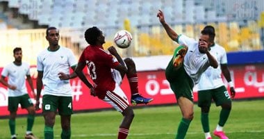 انطلاق مباراة الاهلي والمصري ببرج العرب في الدوري الممتاز