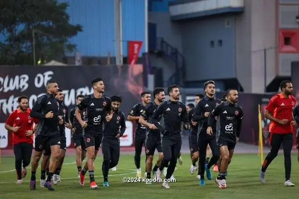 منتخب جنوب أفريقيا يسحق ناميبيا برباعية بمشاركة بيرسى تاو.. فيديو 