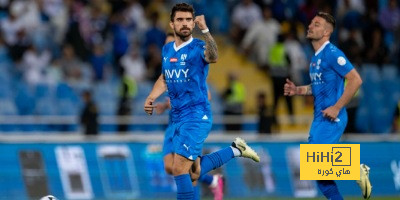 لاعب مانشستر يونايتد يتغزل في موهبة بوسكيتس 