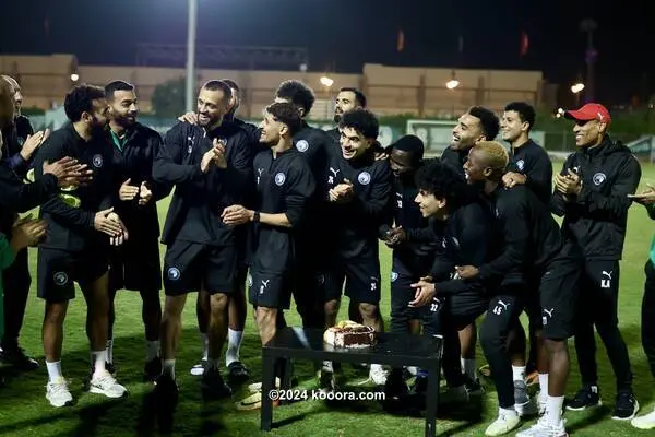 شيرار: ماينو لاعب لا يصدق 