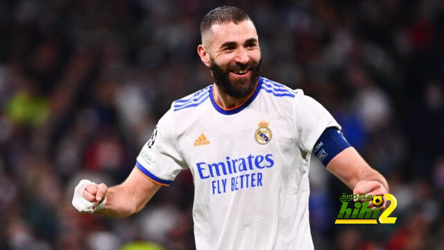 بسبب ريال مدريد ونشيد العاشرة .. أتلتيكو يحرم مطربة مكسيكية من الغناء في الديربي! | 