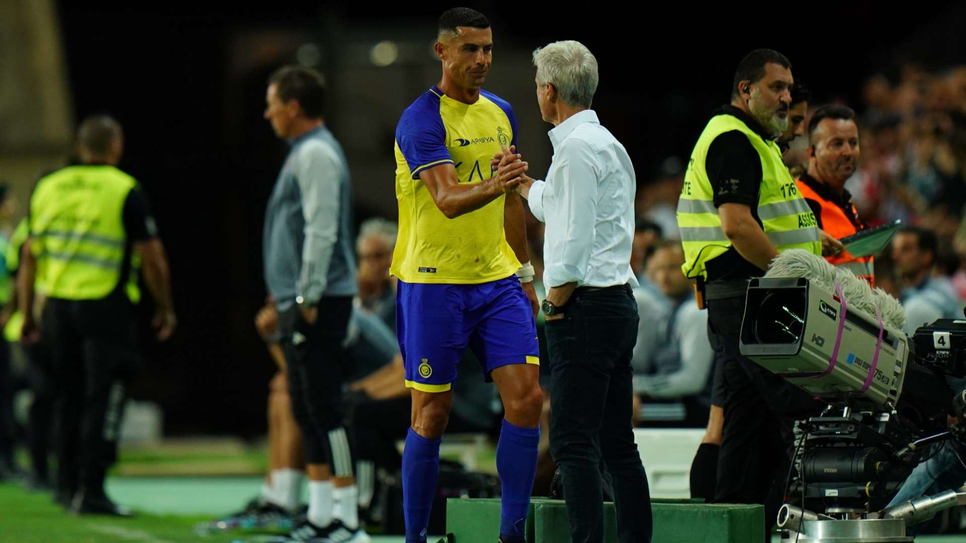 لاعب الريال السابق: بيلينغهام سيغير مركزه بعد قدوم مبابي 