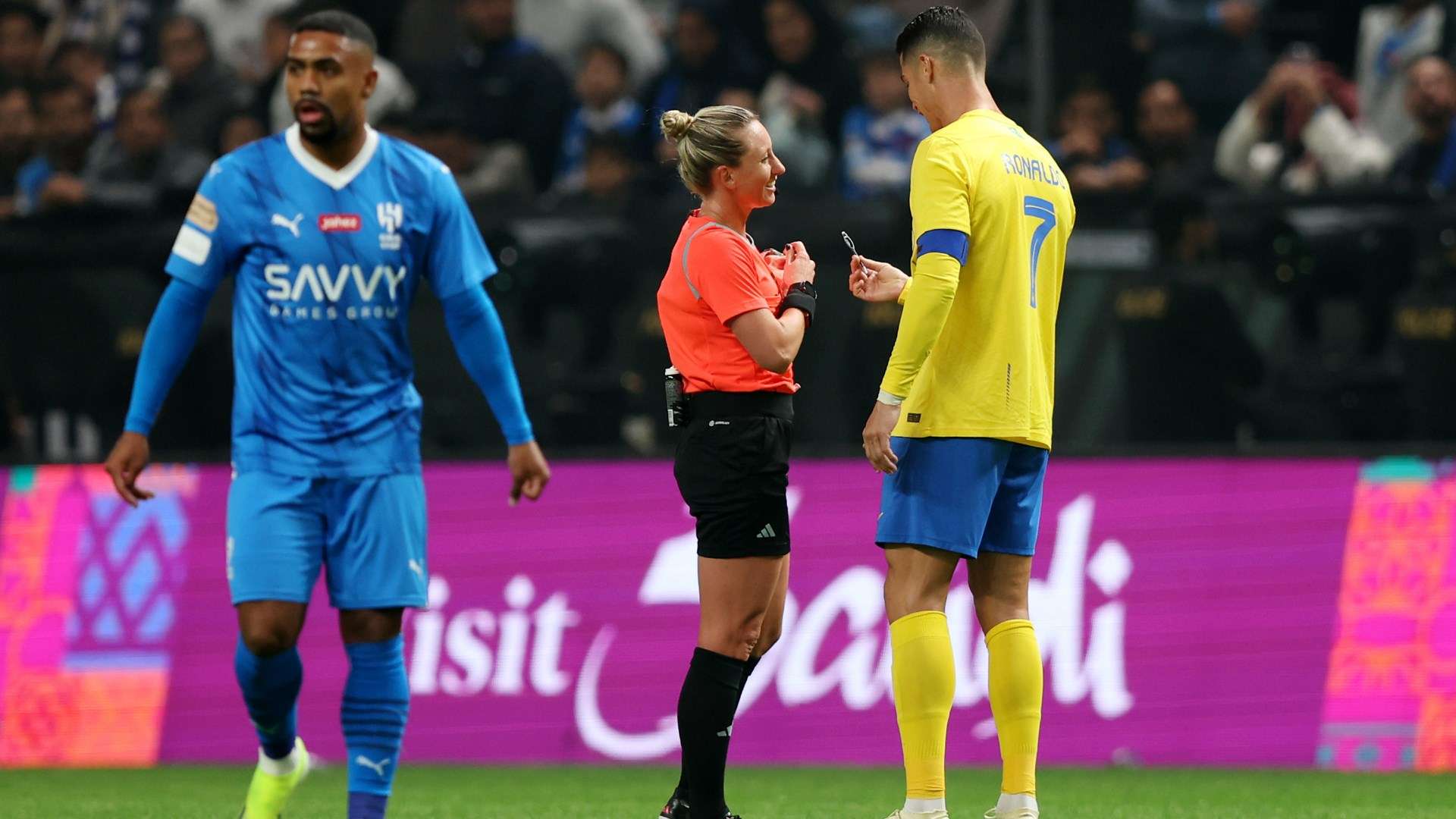 فيديو | بنفحة من إبداع النصر .. محمد السهلاوي يبهر الجميع بهدف "قاتل" في دوري يلو | 