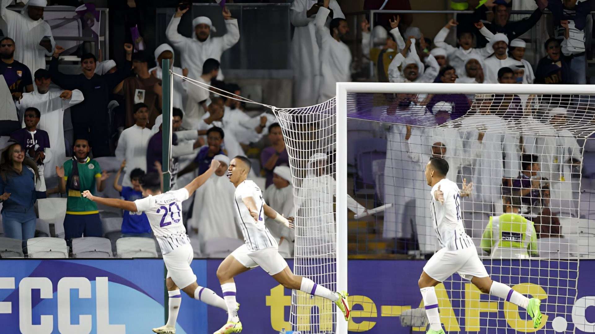 بدلاء المنتخب السعودي أمام باكستان 