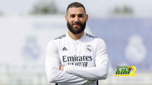 صور من غرق ملابس أتليتكو مدريد قبل لقاء السيتي 