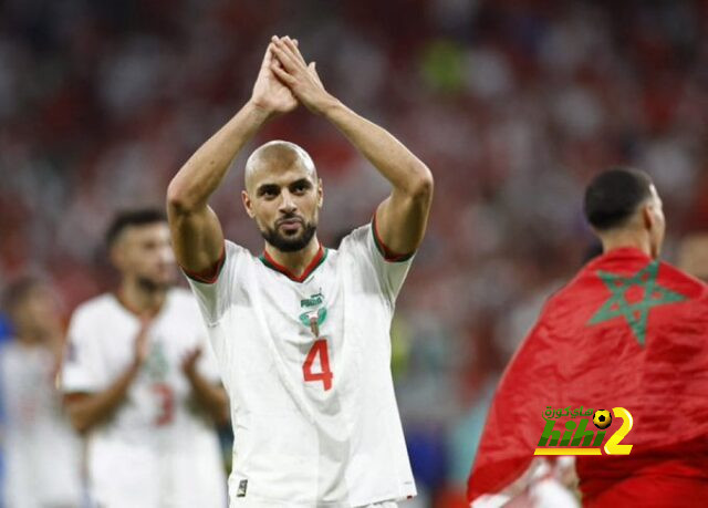 حدد موعد عودته للملاعب .. مدافع الأهلي يرفض دعوة منتخب بلاده | 