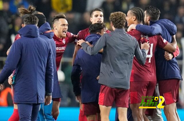 فيورنتينا يبلغ ميلان تفعيل بند التعاقد مع ياسين عدلى 