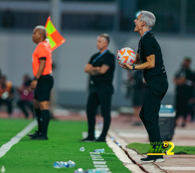 جيرونا يسعى للتعاقد مع لاعب مانشستر سيتي 