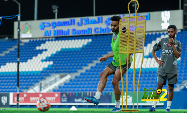 "تجديد ثم إعارة" .. الهلال يلجأ إلى "الشباب" لتقليص قائمته في الموسم الجديد | 