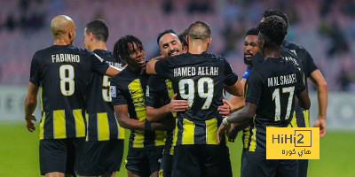 خط وسط الاتحاد أمام الرياض في الدوري السعودي 