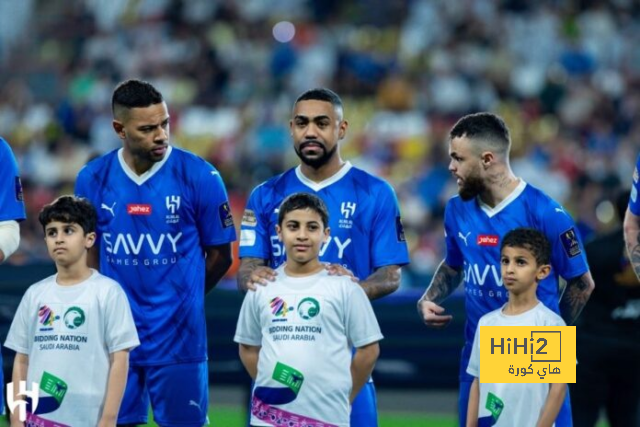 "الدوري السعودي خالف توقعاتي" .. نجم الهلال يحذر دي بروينه من خدعة "الثلاثية"! | 