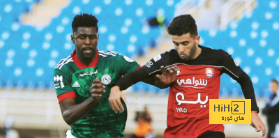 ليفربول يسجل الثالث أمام أستون فيلا 