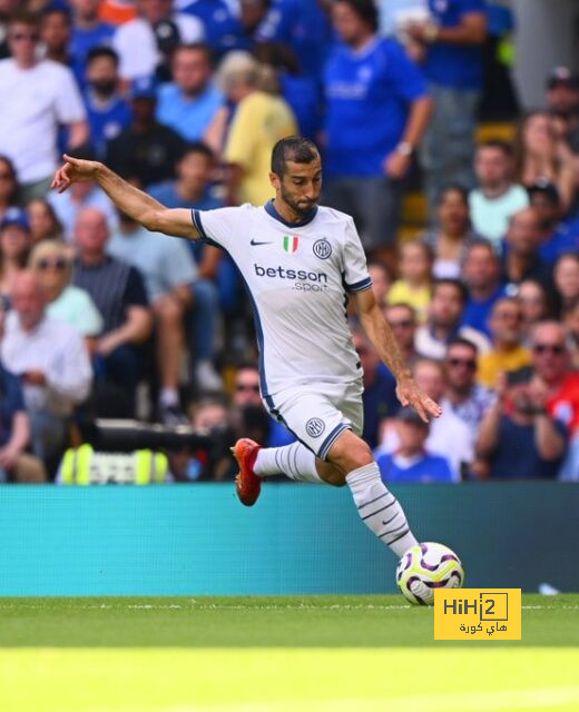 أرقام الهلال هذا الموسم في دوري روشن بعد الهزيمة أمام الخليج 