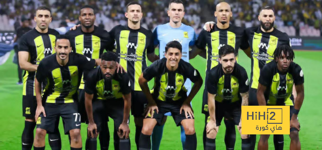 تعرف على رجل الشوط الأول في قمة الهلال والاتحاد 