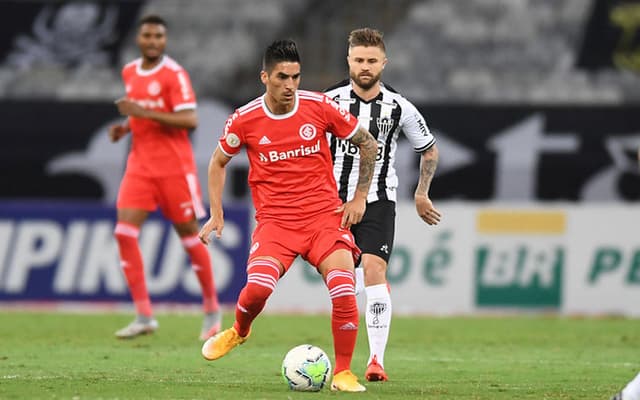 صدام قوى بين العين والهلال فى ذهاب نصف نهائى دورى أبطال آسيا 