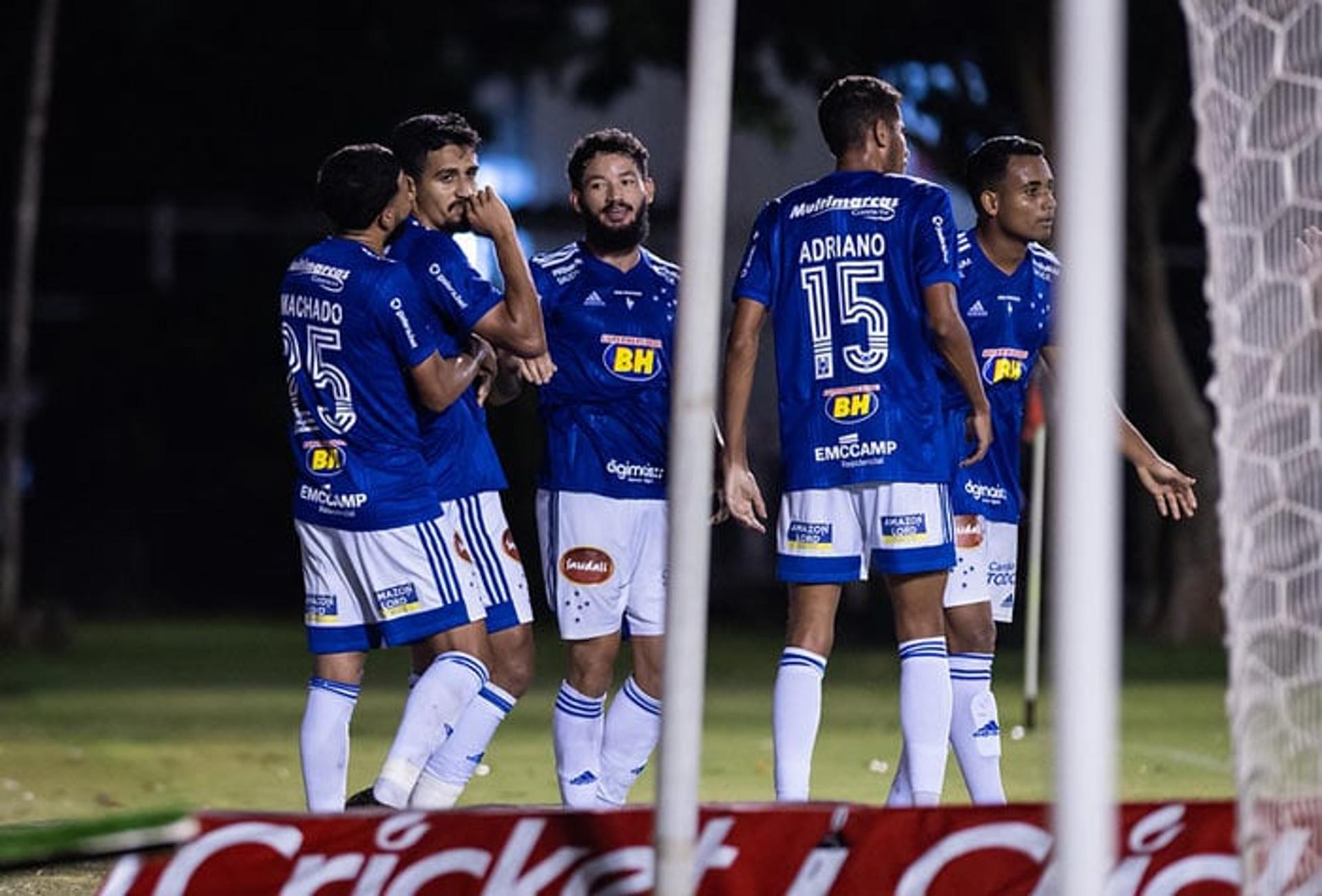 زيدان يكشف عن اللاعب الذي سيتذكره بشكل خاص بعد اعتزاله التدريب 