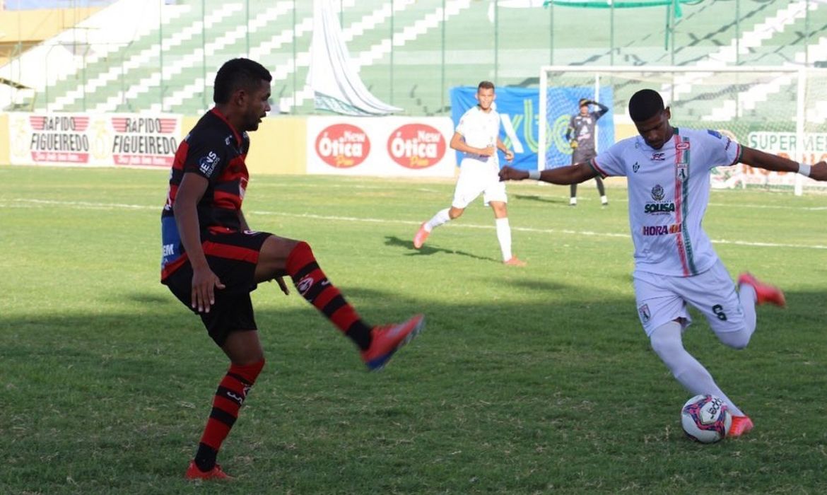 الريان يتقدم على العربي بهدف بن شرقي في الشوط الأول بالدوري القطري 