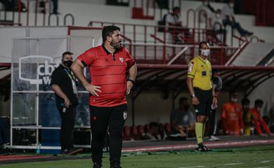 تريزيجيه أساسيا مع طرابزون أمام سامسون سبور فى الدوري التركي 