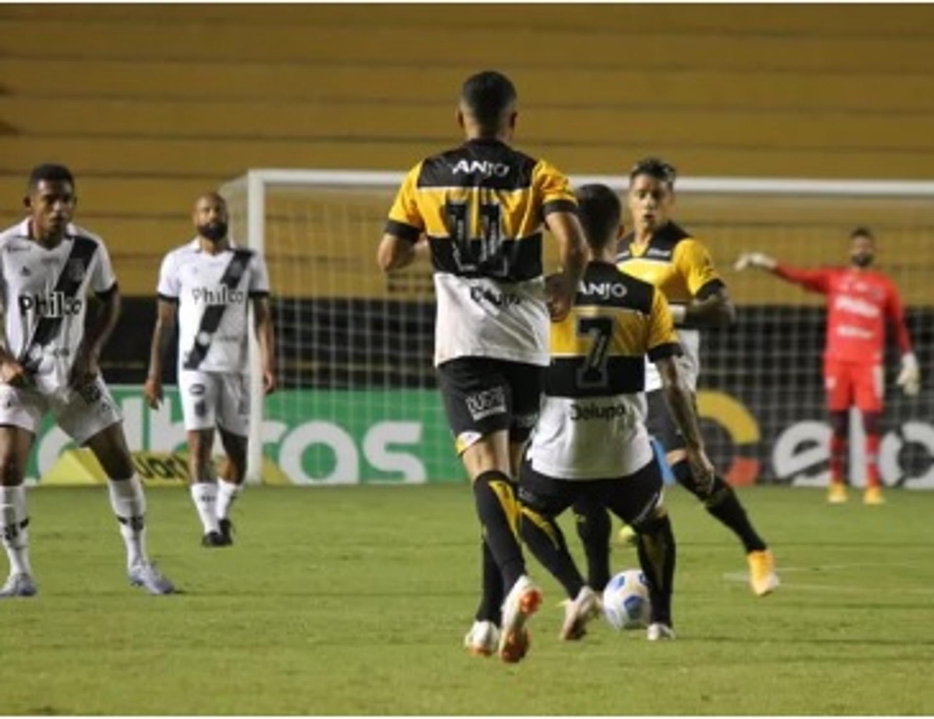 الاتحاد يتعاقد مع جوهرة الشباب 