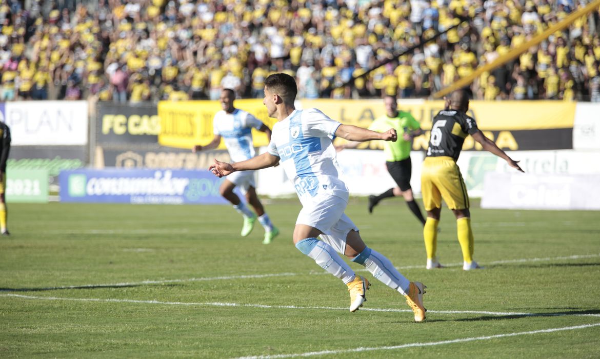 أرقام فابينيو مع الاتحاد في الدوري 