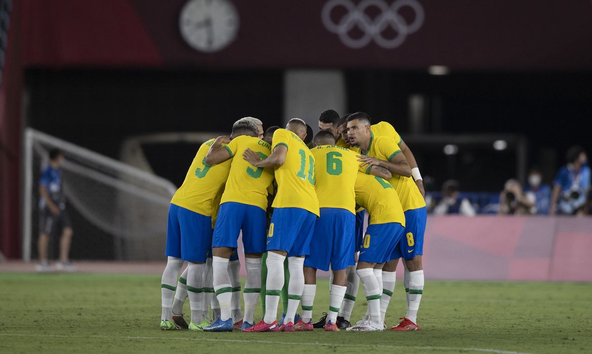 جمهور النصر مستاء من البث التلفزيوني لمباراة الفريق ضد الأهلي 