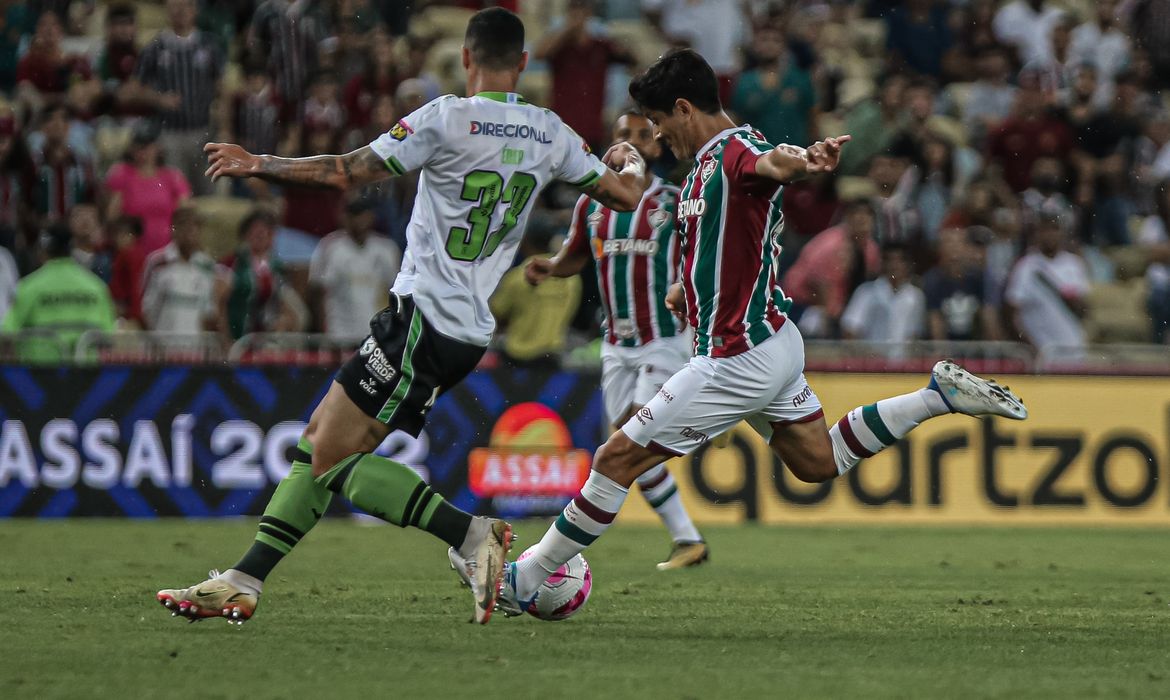 قائمة المرشحين لأفضل لاعب شاب في مارس بالليجا 