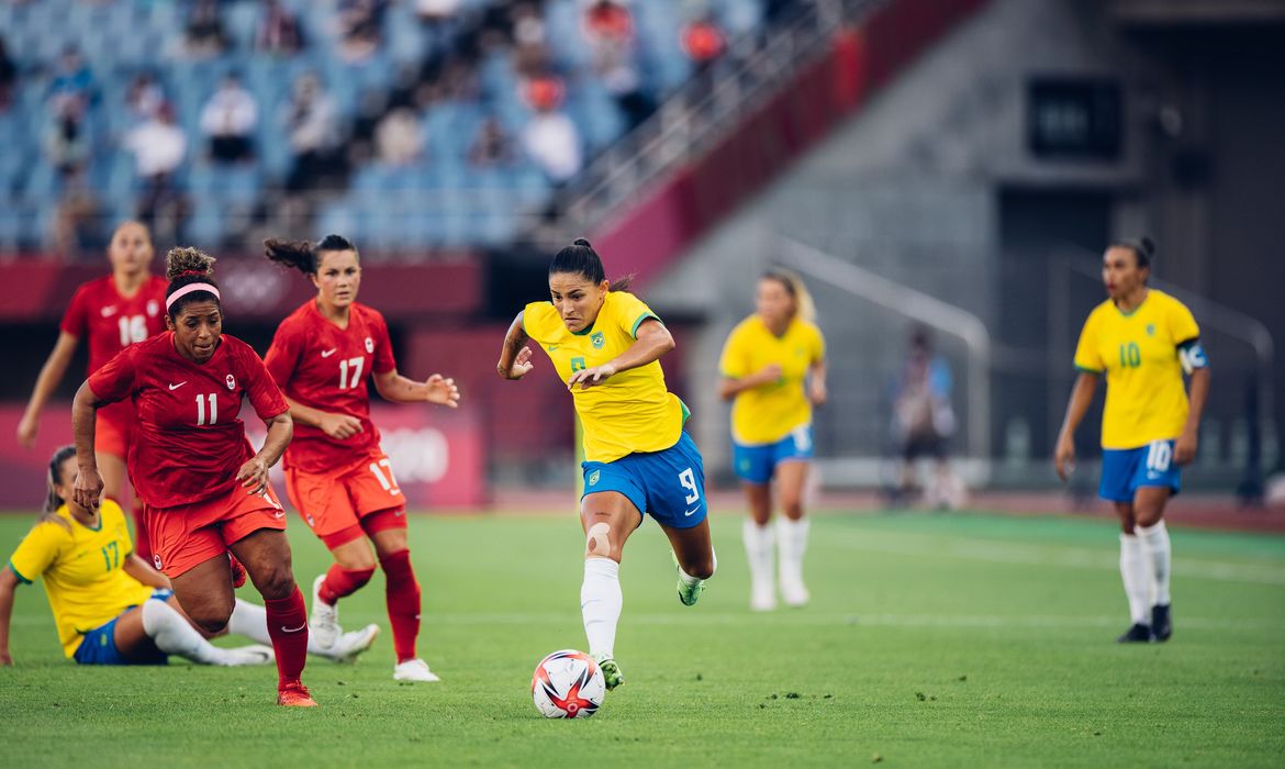 فيديو | حارس الفيحاء يستفز ساديو ماني .. وهكذا رد نجم النصر بعد تسجيله هدفين! | 