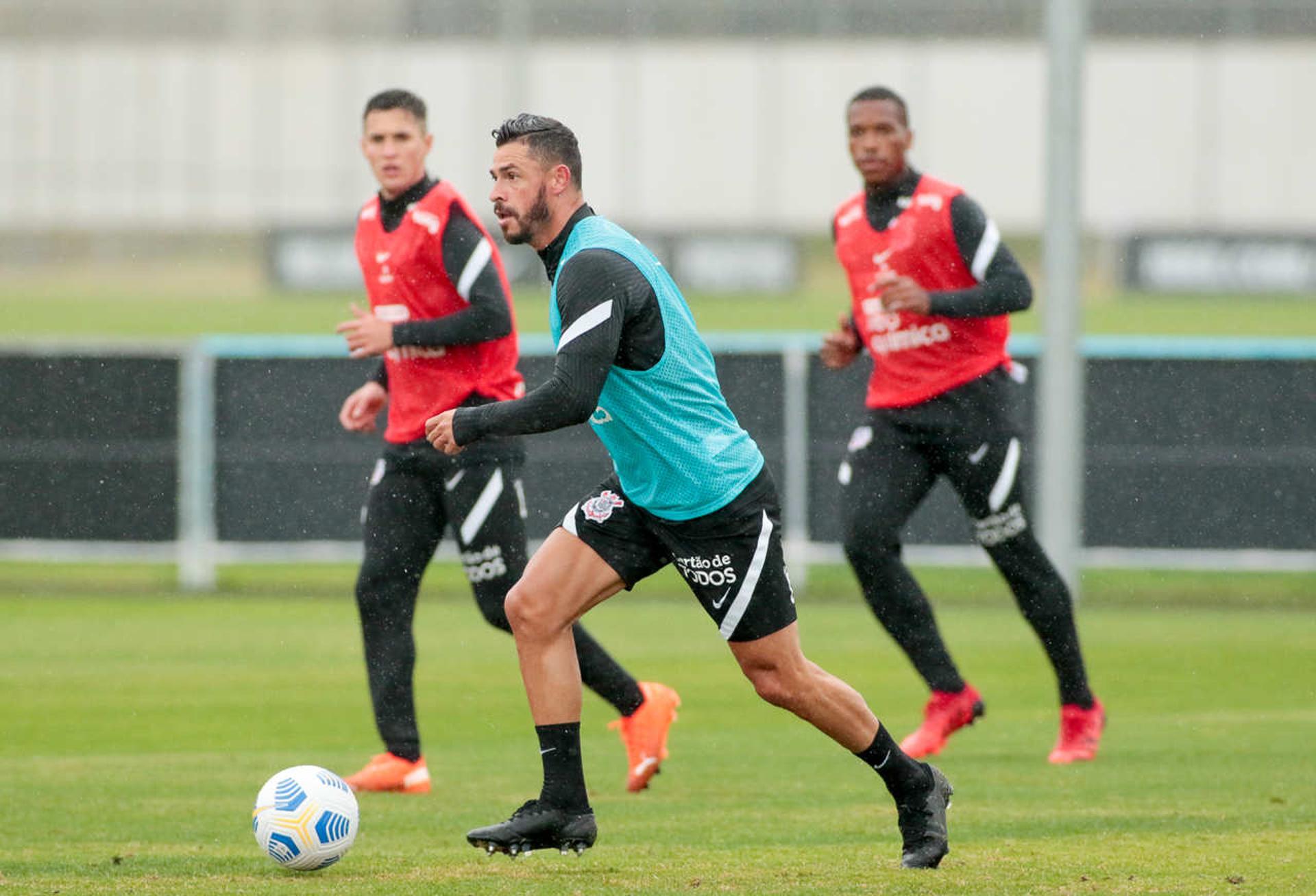 جديد تعاقد الهلال مع ماركوس ليوناردو 