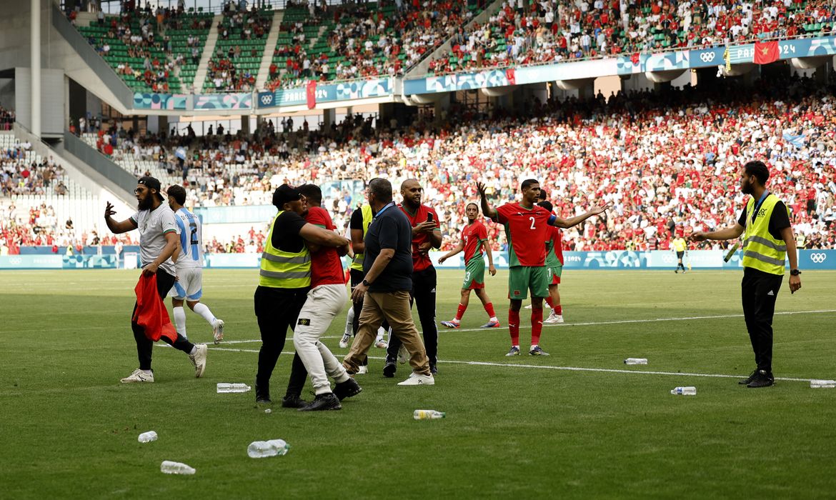 بيولي ينهي النقاش بشأن استمرار كرونيتش 