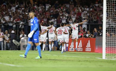 صورة.. لماذا ريال مدريد مُجبر على تمديد عقد كروس ؟ 