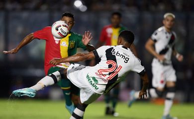 فيديو : هدف سباهان الأول أمام الهلال 