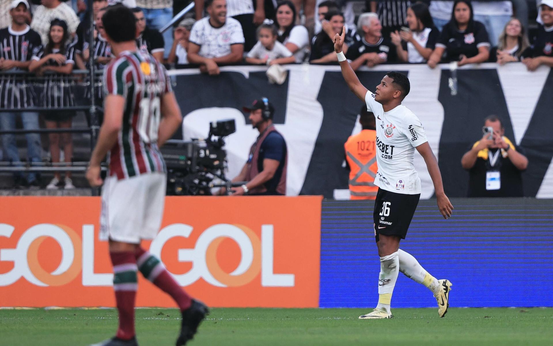 بعد السقوط أمام الهلال .. جاياردو يعلن عن اجتماع حاسم مع مسؤولي الاتحاد لهذا السبب! | 