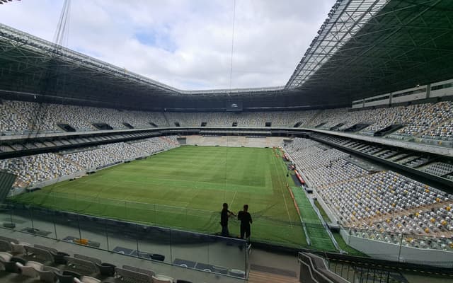 الزمالك يؤجل توقيع عقود المدرب السويسري كريستيان جروس.. اعرف السبب 