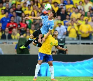 فيديو: الهلال يقلص الفارق أمام العين 