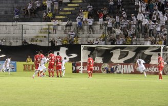 تكرار سيناريو كيليان مبابي .. ليني يورو يتمسك بالانتقال إلى ريال مدريد | 