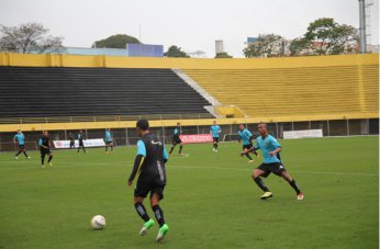 يعاني بعد النصر .. مالك نابولي يحرج رودي جارسيا أمام الإعلام مهاجمًا إياه! | 